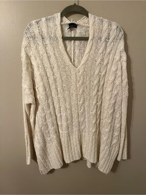 Windsor sweater ***